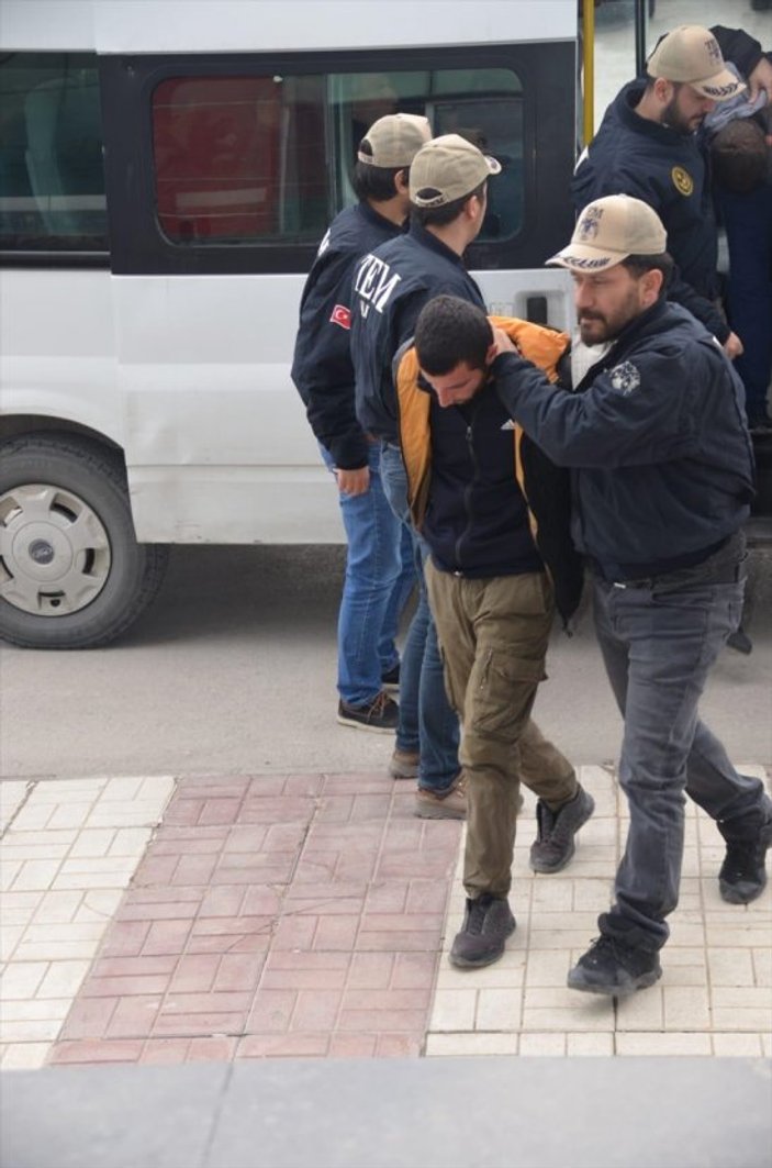 Van'da terör operasyonu: 14 gözaltı