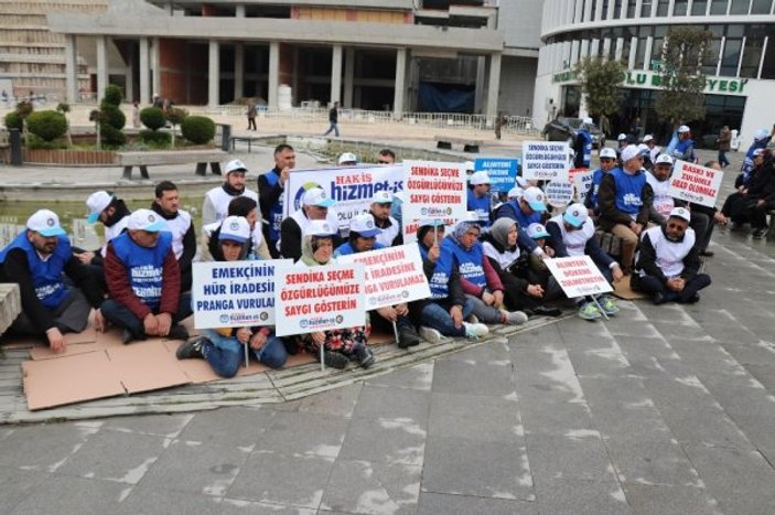 Bolu Belediyesi'nde işten çıkarılan işçiler eylem yaptı