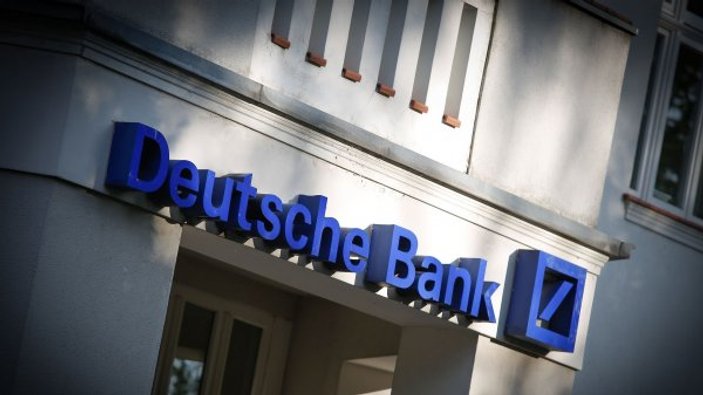 Katar, Deutsche Bank ile Commerzbank'ın birleşmesine karşı
