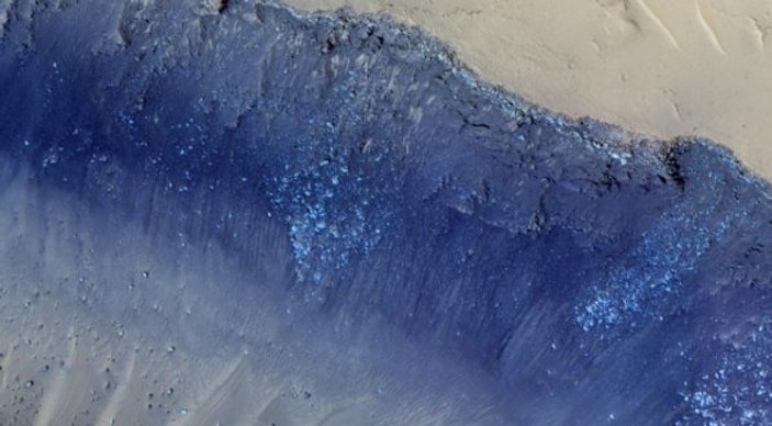 MRO uydusu, Mars'taki oyukları görüntüledi