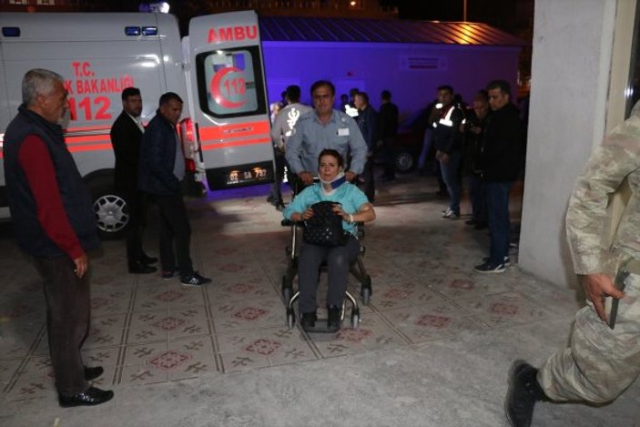 Nemrut Dağı'ndan dönen turistler kaza yaptı: 13 yaralı
