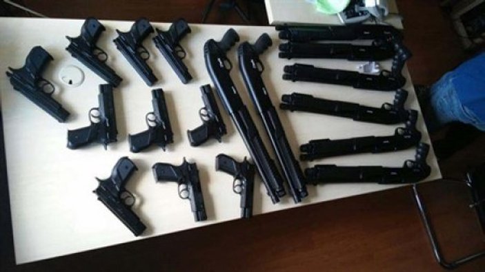 Bursa’da silah ticareti yapanlara operasyon: 23 gözaltı
