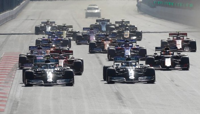 Bakü'de düzenlenen F1 yarışında zafer Bottas'ın