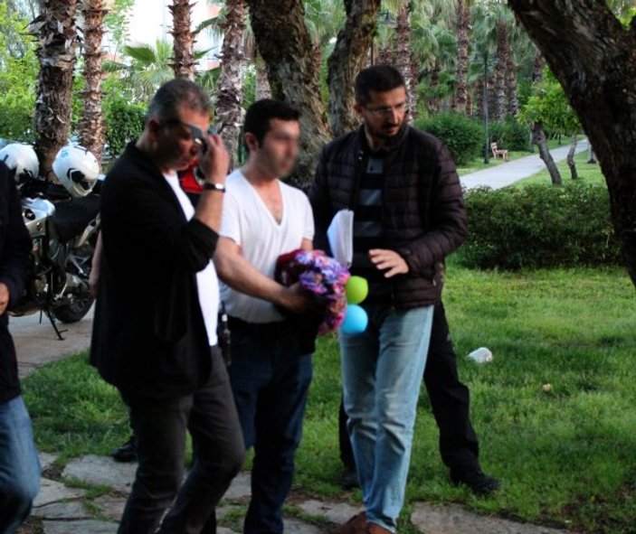 Antalya'da kadın kılığına giren babaya gözaltı