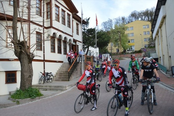 19 Mayıs anısına kürekçiler ve bisikletçiler yola koyuldu