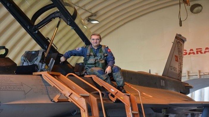 Orgeneral Küçükakyüz F-16 ile harekata katıldı