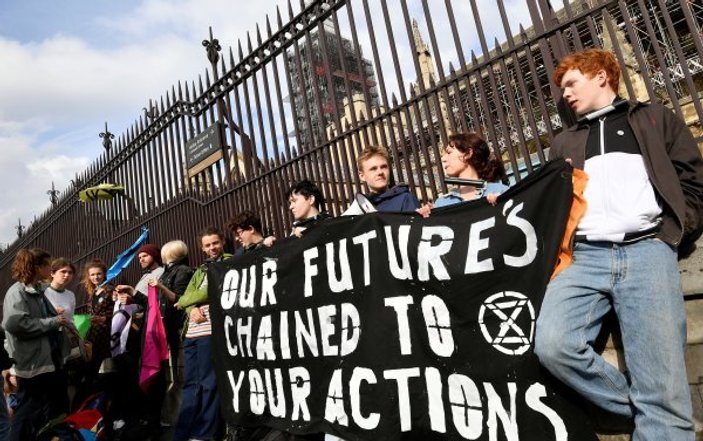 İngiltere’deki iklim karşıtı protestolar