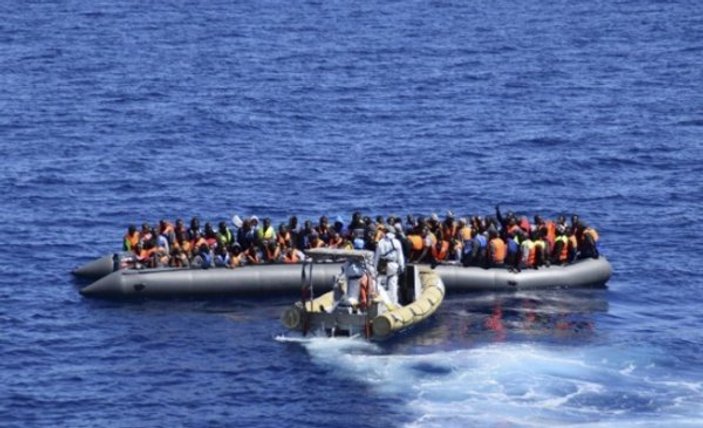 Tunus açıklarında 70 göçmen boğuldu