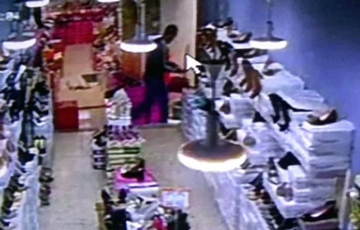 Gaziantep'te hırsızlar ziynet eşyası olan çantayı çaldı