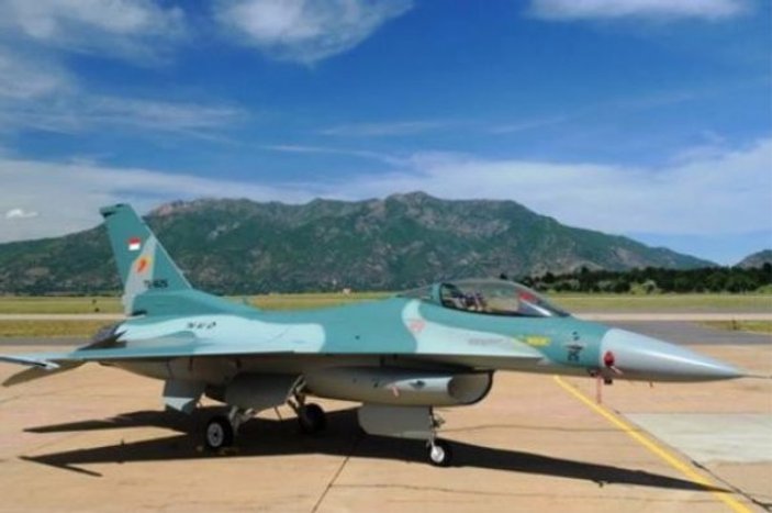 Endonezya'da savaş uçakları sahura kaldıracak