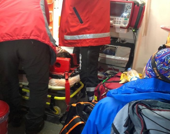 Kaçkar Dağları'nda düşen kadın dağcı ağır yaralandı