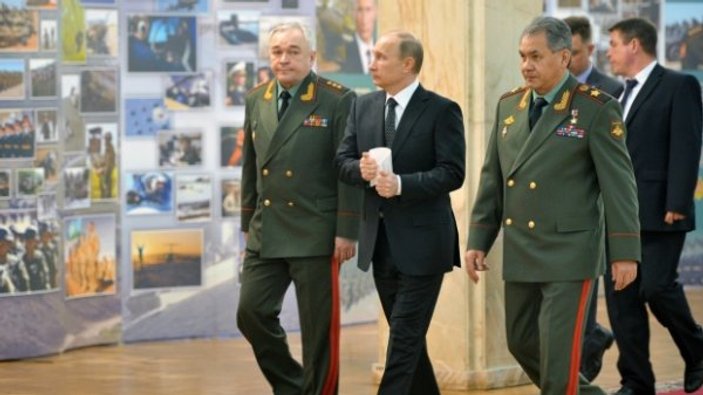 Putin ordusunu S-400 ile donatmak istiyor