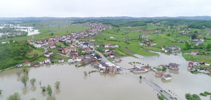 Bosna Hersek sular altında
