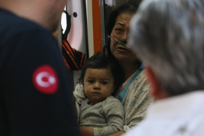 Adana'da yangından 1'i çocuk 5 kişi etkilendi