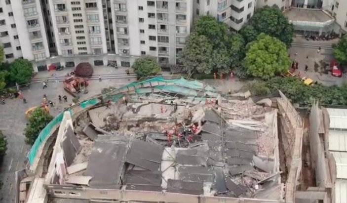 Çin'de bina çöktü: 5 ölü