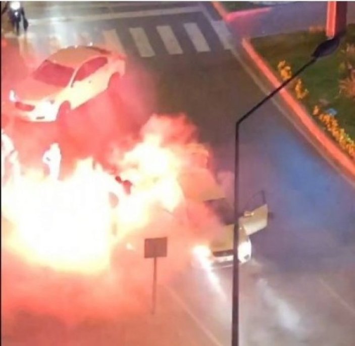 Galatasaray'ın şampiyonluk kutlamalarında meşale kazası