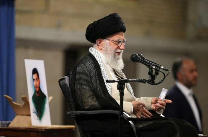İran lideri Hamaney nükleer anlaşmaya inanmıyordum dedi