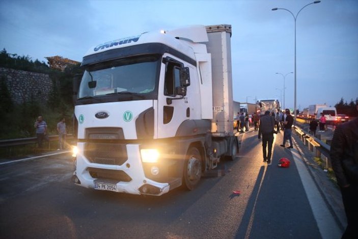 Anadolu otoyolunda zincirleme kaza: 1 ölü, 2 yaralı