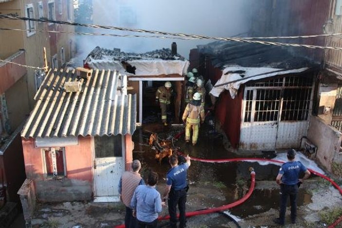 Fikirtepe'de yangın: 2 ölü, 4 yaralı