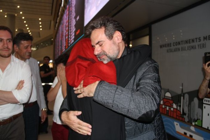 İsrail'in tutukladığı dernek başkanı Türkiye'ye döndü