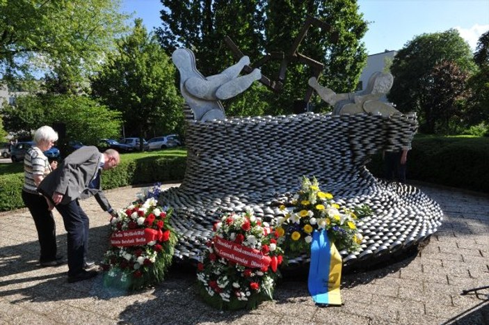 Almanya'da Solingen katliamı anıldı