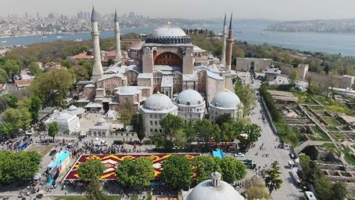 İstanbul'a gelen turist sayısı 4 ayda arttı