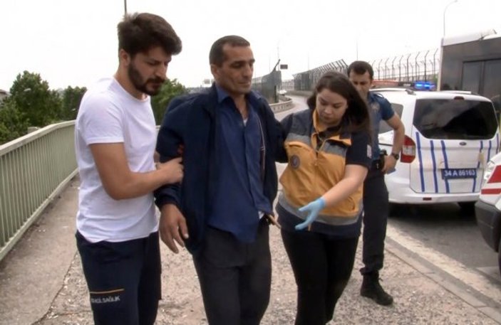İstanbul'da karnında saplı ekmek bıçağıyla hastaneye kaldırıldı