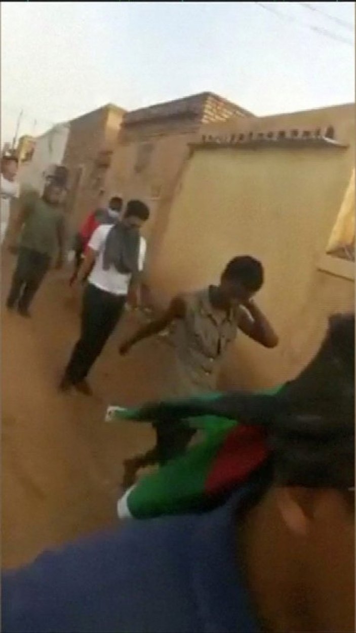 Sudan'da protestoculara kanlı müdahale: 5 ölü