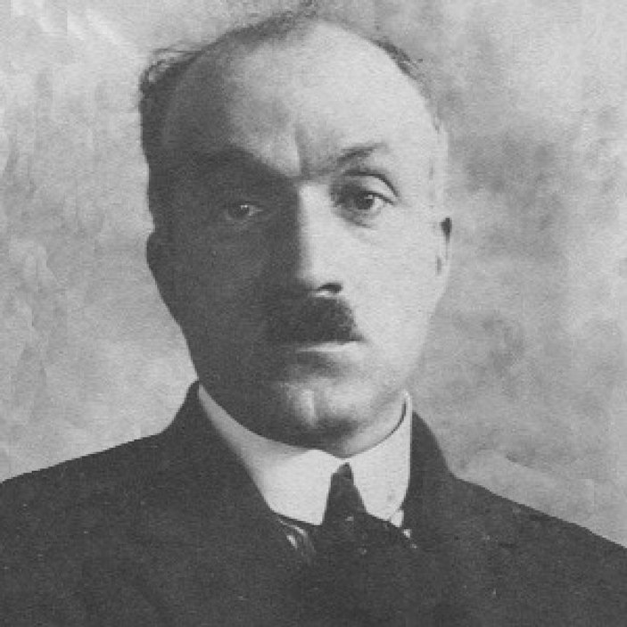 Ahmet Haşim’in edebi kişiliği 