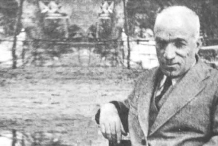 Ahmet Haşim’in edebi kişiliği 