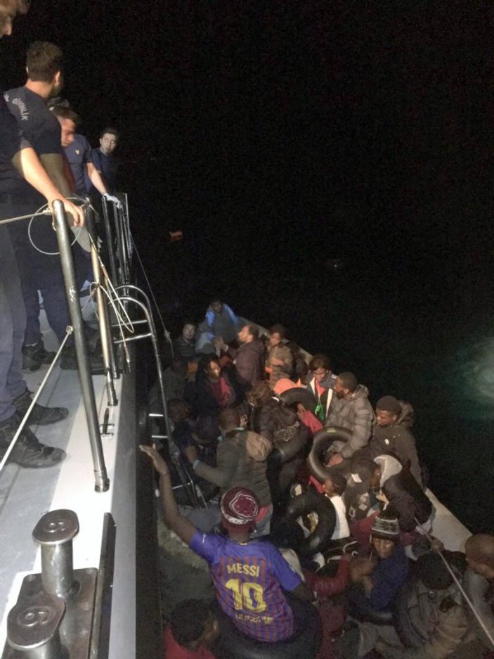 Eşek adasına gitmeye çalışan 37 göçmen yakalandı