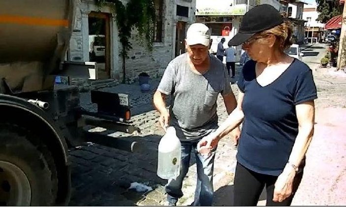 İzmir'de su kesintileri yaşanıyor