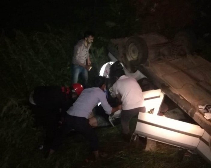 Malatya'da araç şarampole yuvarlandı: 1 ölü, 3 yaralı