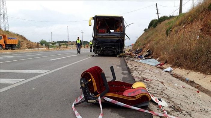 Balıkesir'de kaza: 4 ölü, 42 yaralı