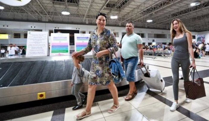 Rus turistlerin rezervasyon talebi yüzde 15 arttı