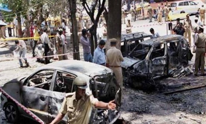 37 kişiyi öldüren 4 aşırılıkçı Hinduya kefaletle tahliye