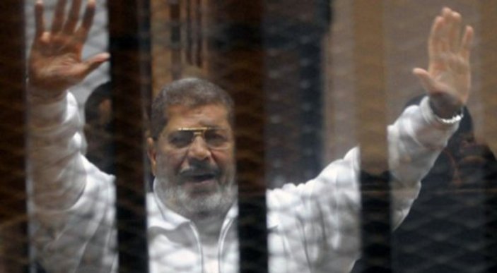 Arap dünyası Mursi'nin ölümüne sessiz kaldı