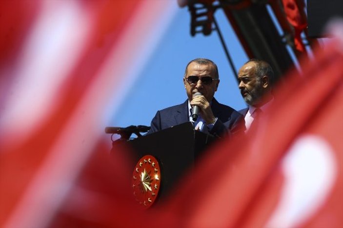 Erdoğan: Dağları delerek İstanbul'a su getirdik
