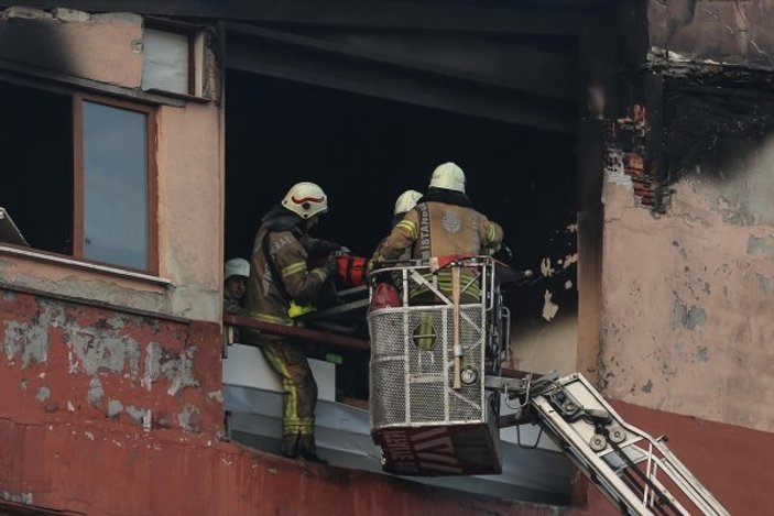 İstanbul'da fabrikada yangın: 4 ölü