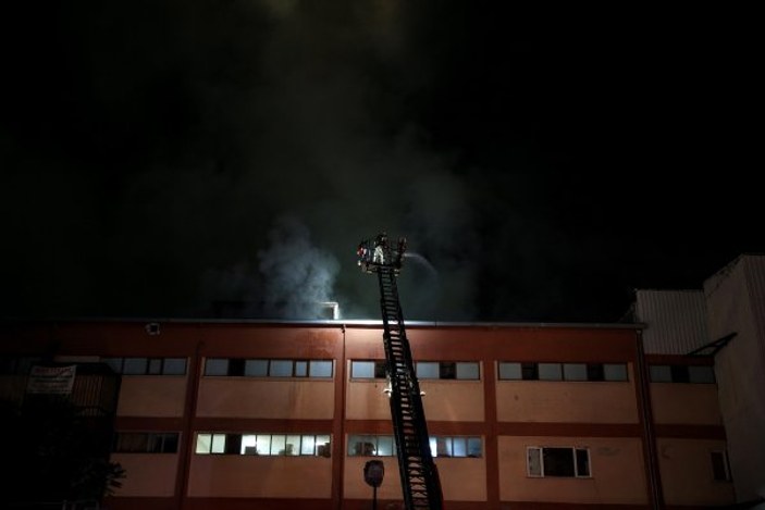 İstanbul'da fabrikada yangın: 4 ölü
