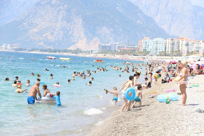 Antalya günlük yolcu sayısı rekorunu tazeledi