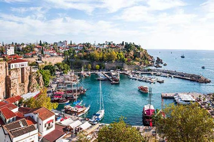 Antalya'nın ilçeleri konut satışında zirvede