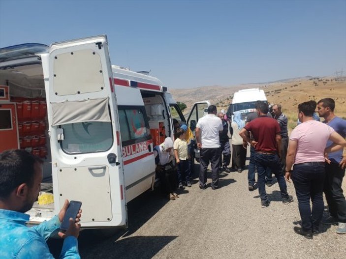 Siirt'te trafik kazası: 1'i ağır 10 yaralı