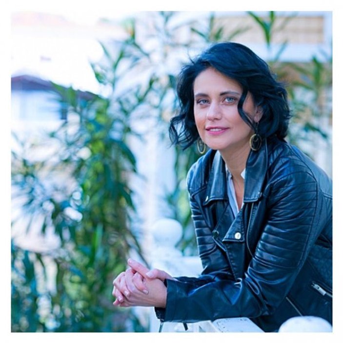 Nazan Arısoy, romanı Aşk’a Kadar Kapalıyız’ı anlatıyor 