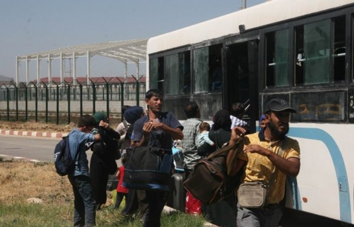 Suriyelilerden 11 bini Türkiye’ye döndü