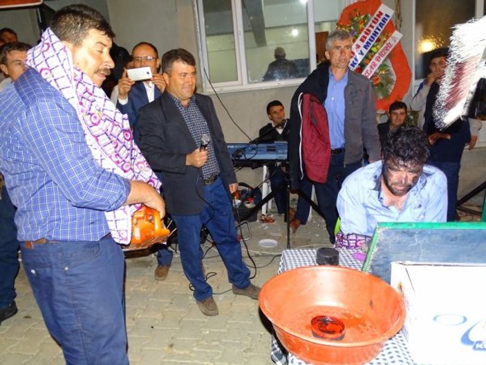 Kütahya'da korkunç köy düğünü geleneği