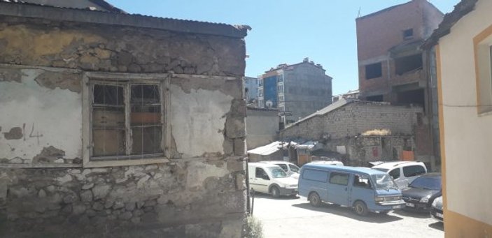 Erzurum'da işten çıkmak isteyen şahıs kendini öldürttü