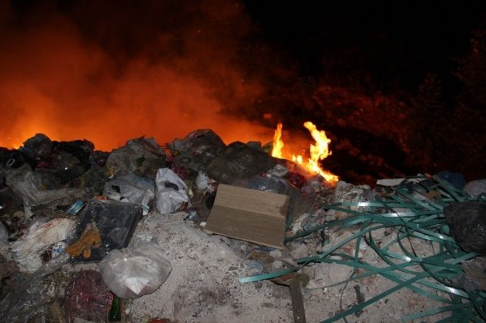 Aydın'da çöplük yangınları tehlike saçıyor