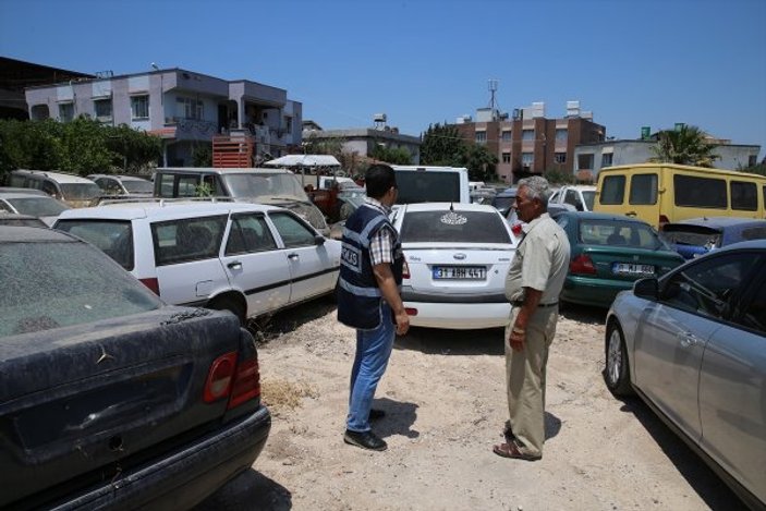 Hatay'da suça karışan 283 Suriyeli sınır dışı edildi