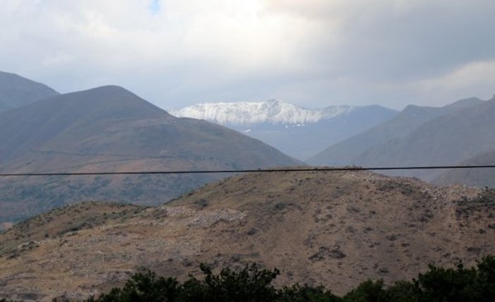 Erzincan'a temmuz ayında kar yağdı